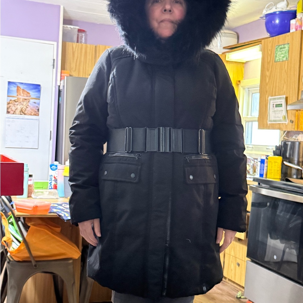 RUDSAK Women's Black Puffer Jacket